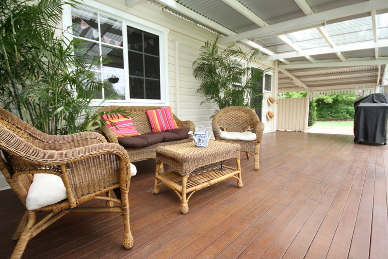 Country Deck.JPG